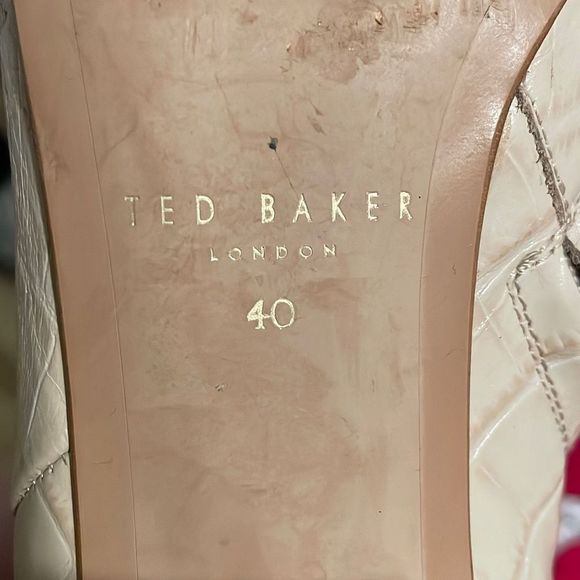Ted Baker Crocodile Embossed Cream Booties Mod Zip Size 40 - Picture 9 of 11